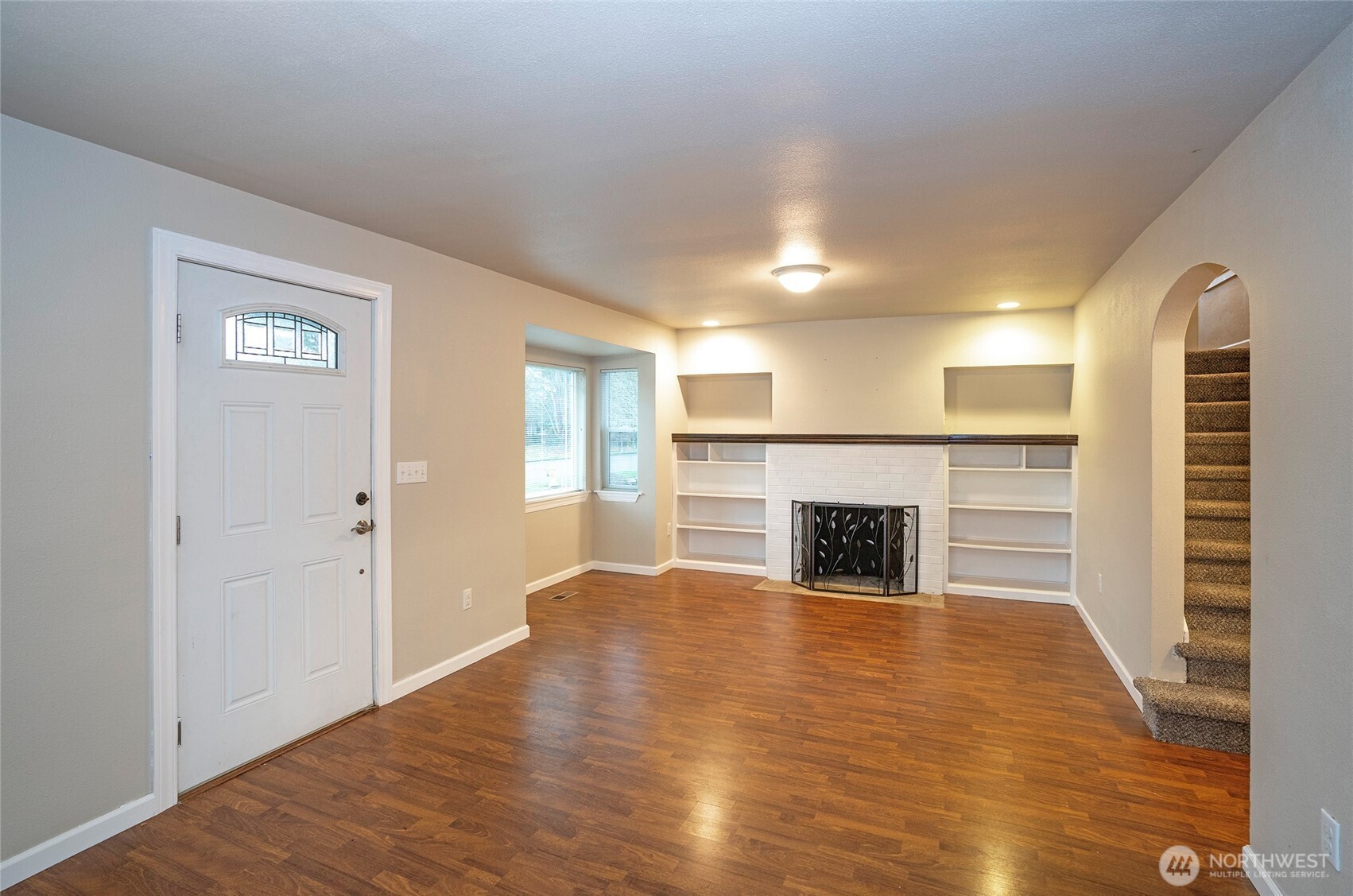 407 18th Street SW, Puyallup, WA 98371-5649