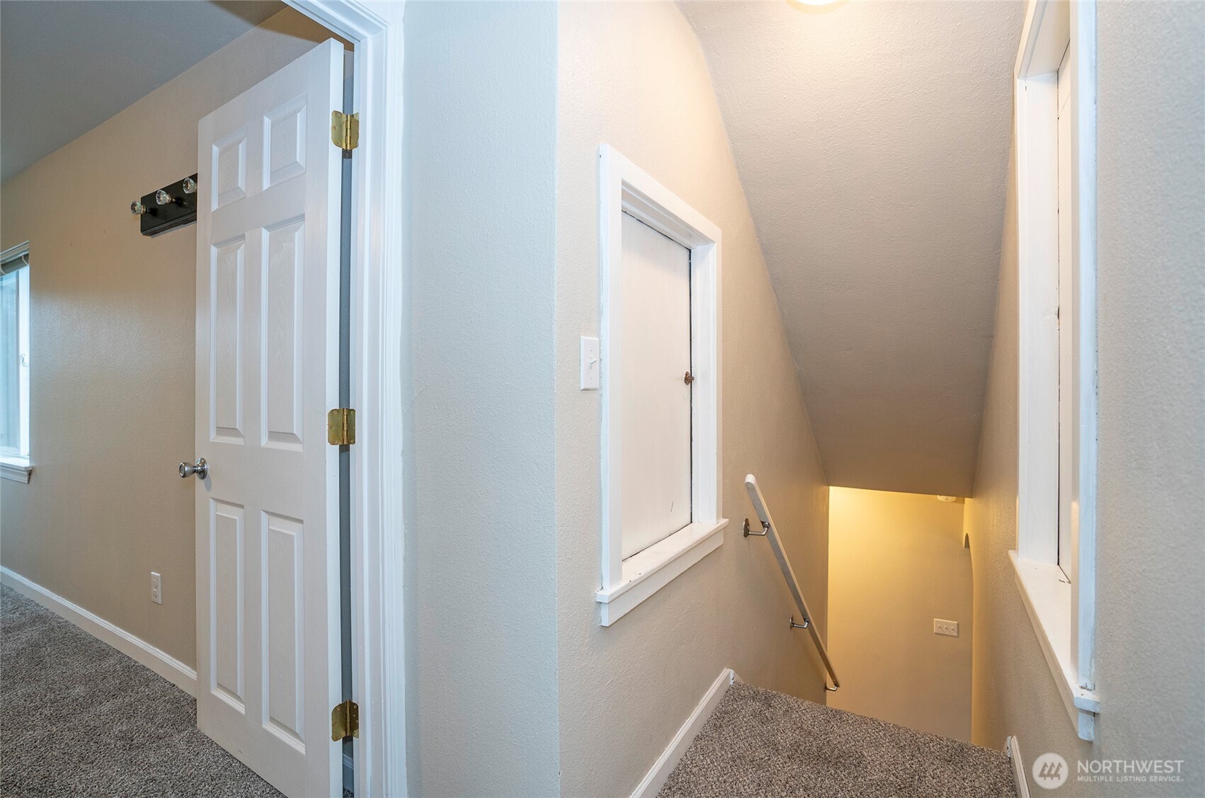 407 18th Street SW, Puyallup, WA 98371-5649