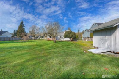 407 18th Street SW, Puyallup, WA 98371-5649 - Photo 31