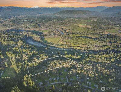 10202 200th Street NE, Arlington, WA 98223