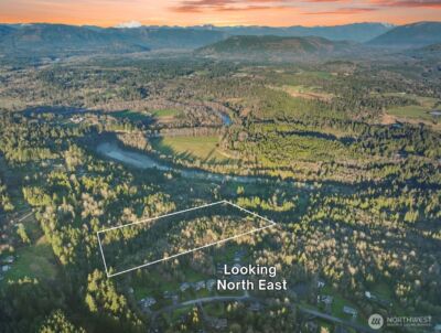 10202 200th Street NE, Arlington, WA 98223 - Photo 3