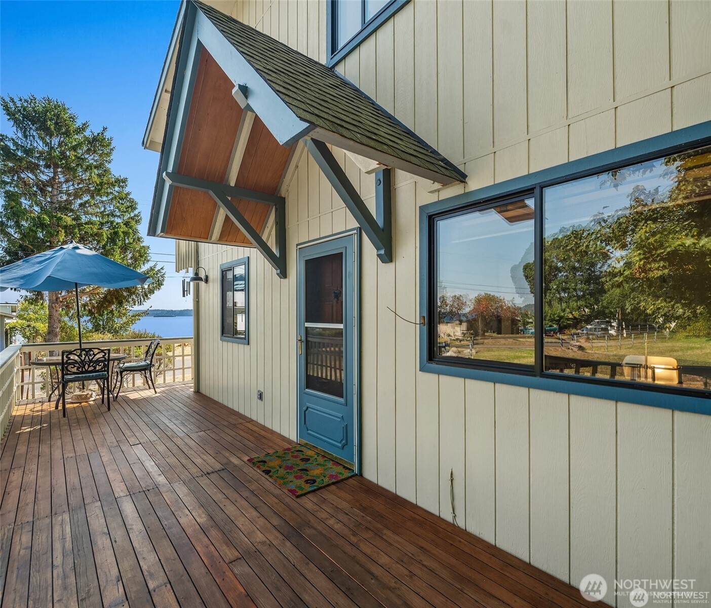 27523 SW Sandy Shores Drive , Vashon, WA 98070