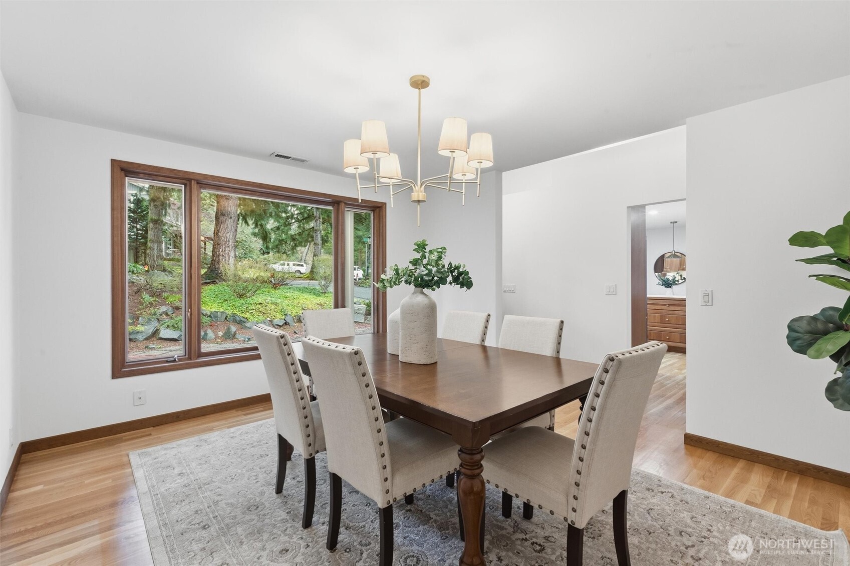 2503 125th Avenue NE, Bellevue, WA 98005