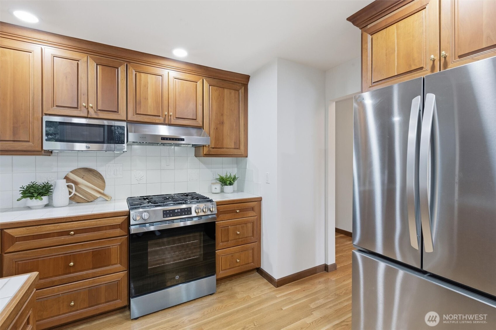 2503 125th Avenue NE, Bellevue, WA 98005