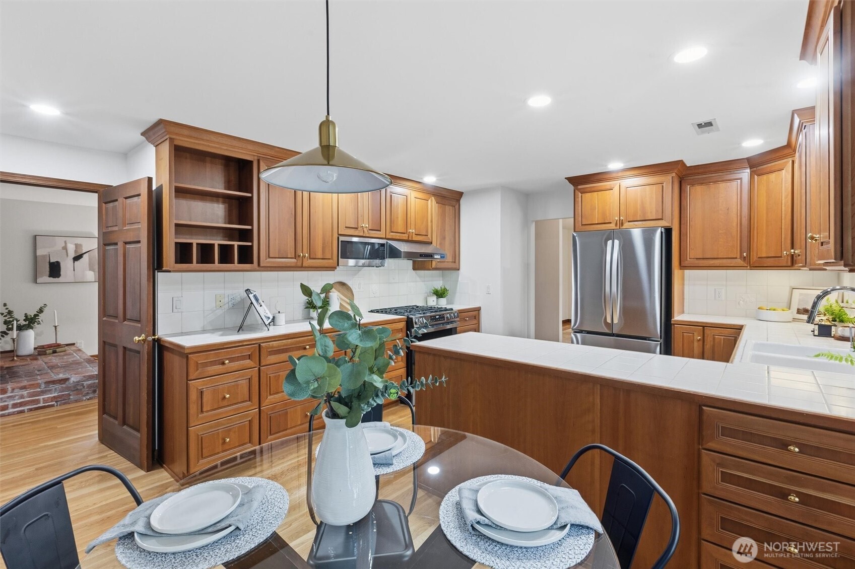 2503 125th Avenue NE, Bellevue, WA 98005