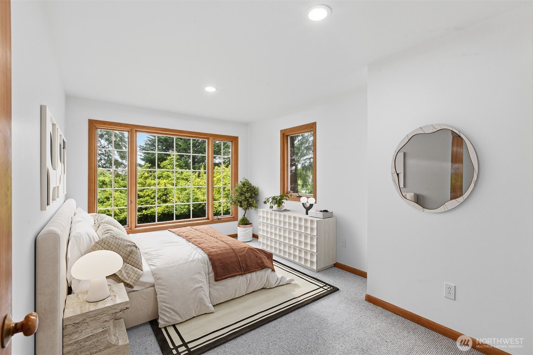 2503 125th Avenue NE, Bellevue, WA 98005