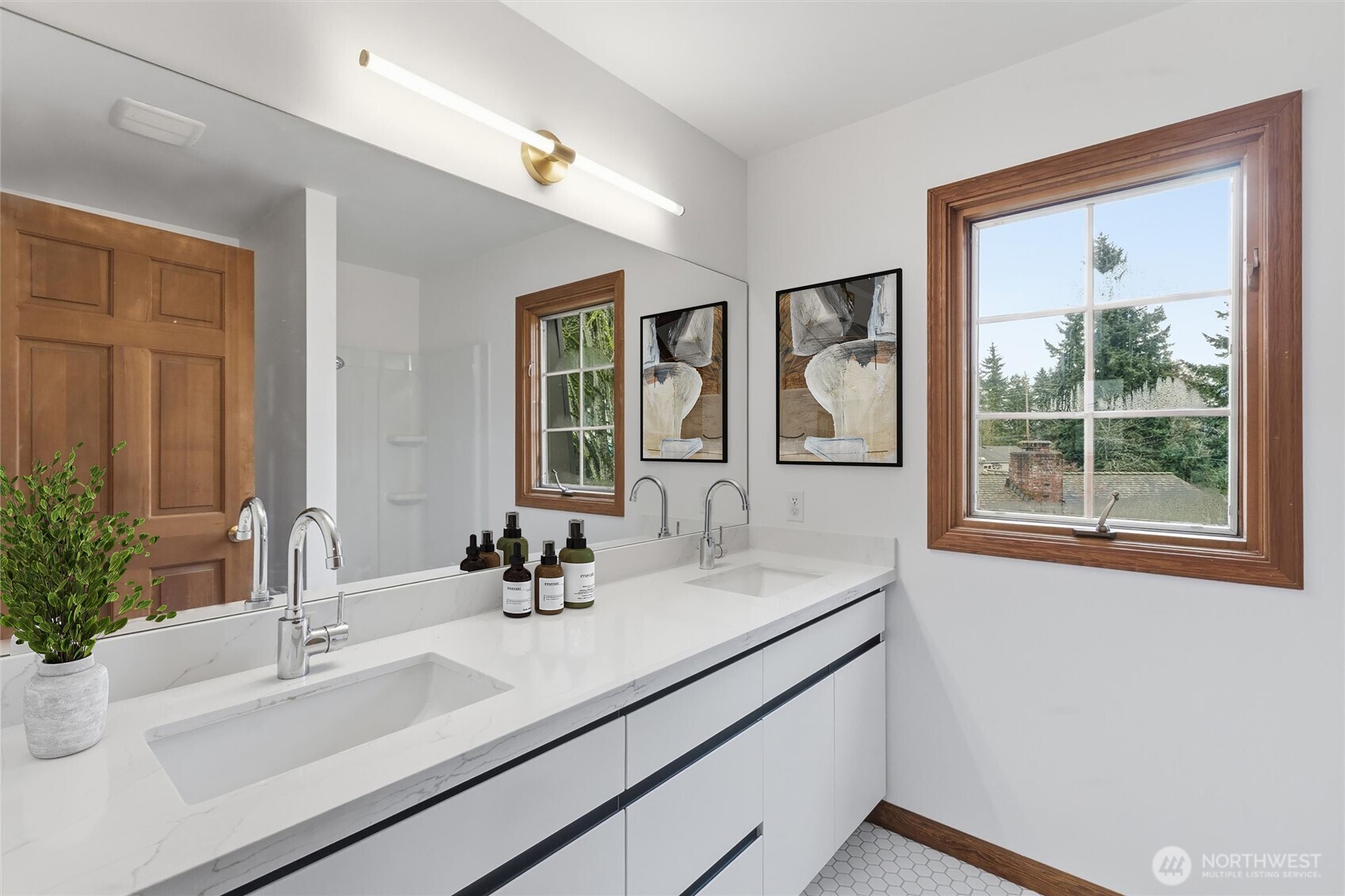 2503 125th Avenue NE, Bellevue, WA 98005