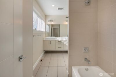 11838 79th Avenue S, Seattle, WA 98178 - Photo 24