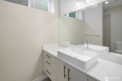 11838 79th Avenue S, Seattle, WA 98178 - Photo 31