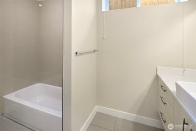 11838 79th Avenue S, Seattle, WA 98178 - Photo 32