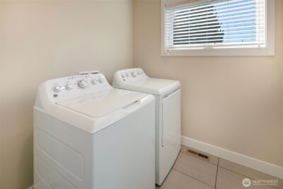 11838 79th Avenue S, Seattle, WA 98178 - Photo 34