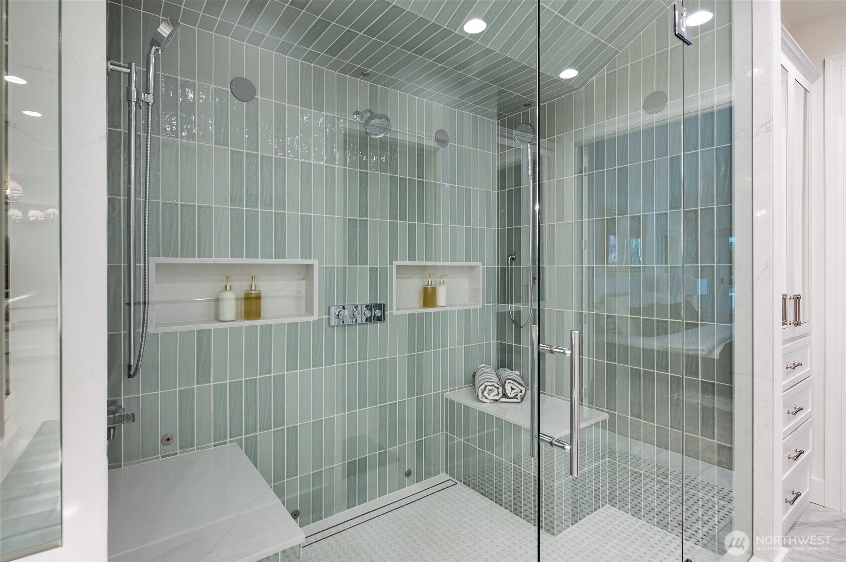 3026 140th Avenue NE, Bellevue, WA 98005