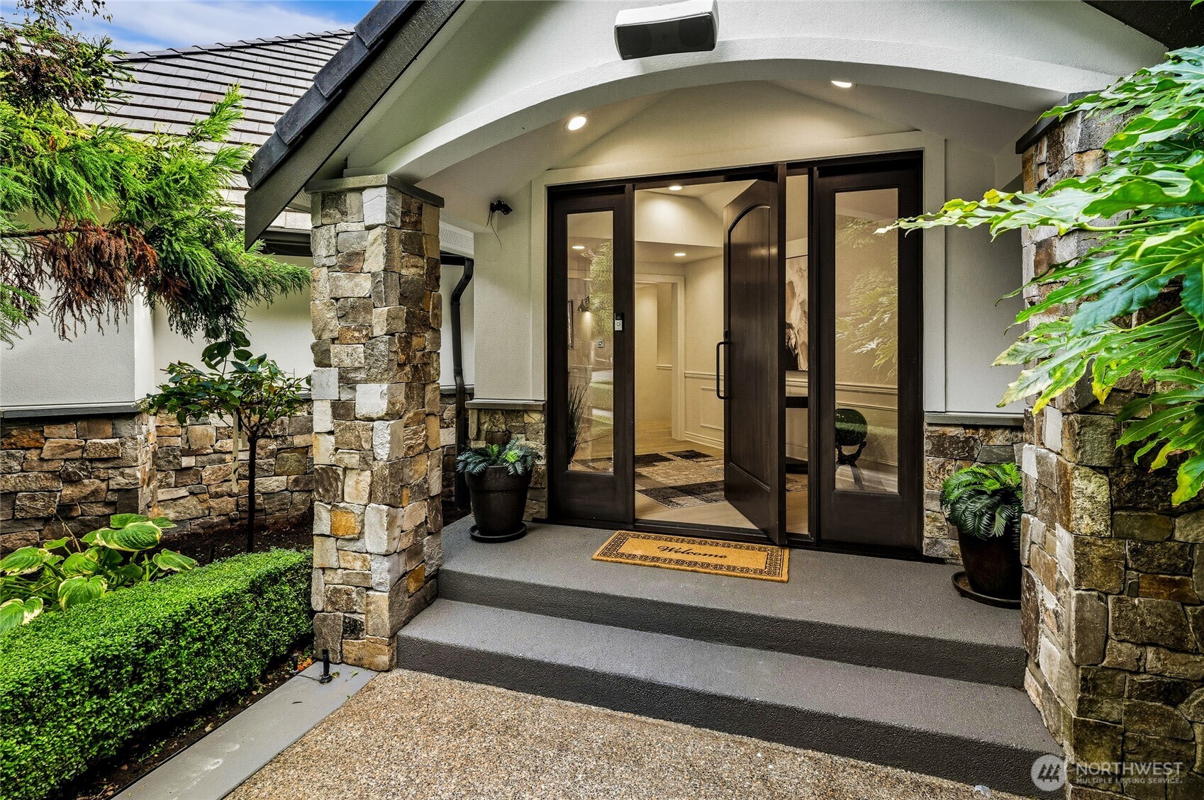 3026 140th Avenue NE, Bellevue, WA 98005