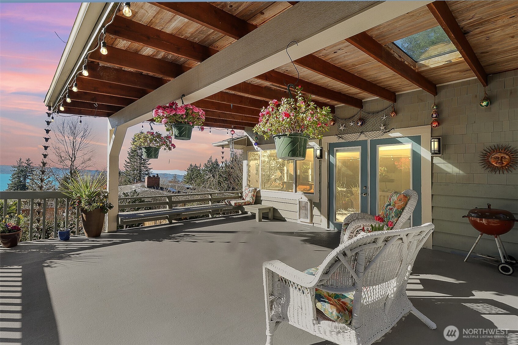 2424 SW 152nd Street , Burien, WA 98166