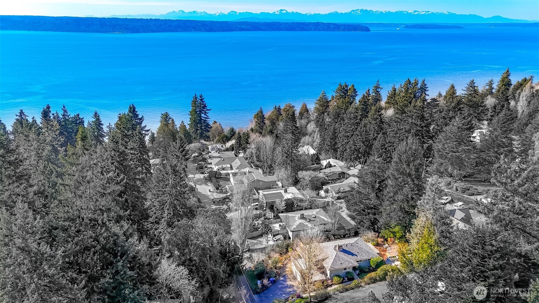 2424 SW 152nd Street , Burien, WA 98166