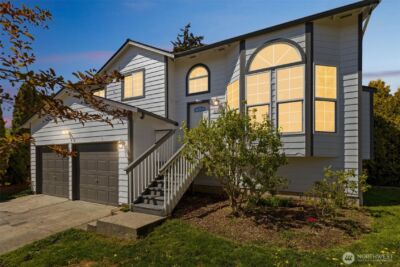 27828 74th Avenue NW, Stanwood, WA 98292-5954