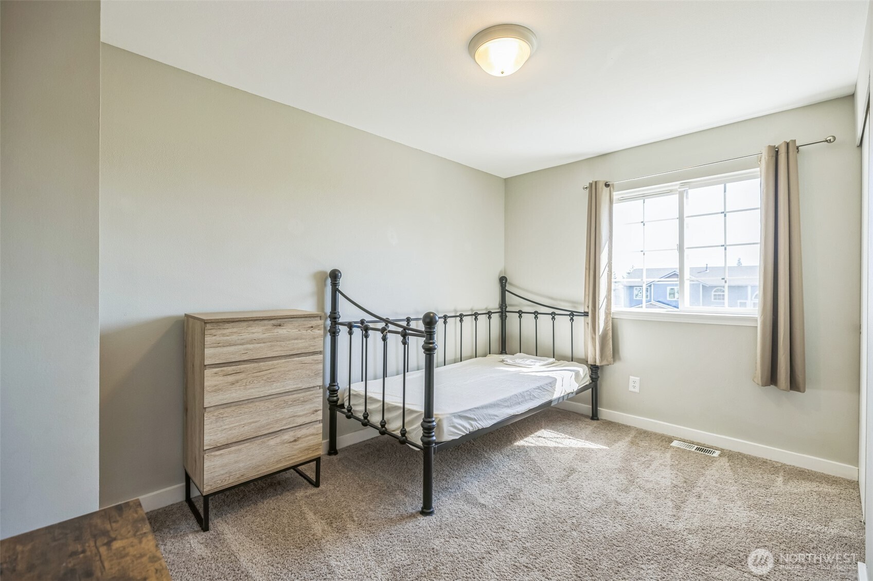 27828 74th Avenue NW, Stanwood, WA 98292-5954