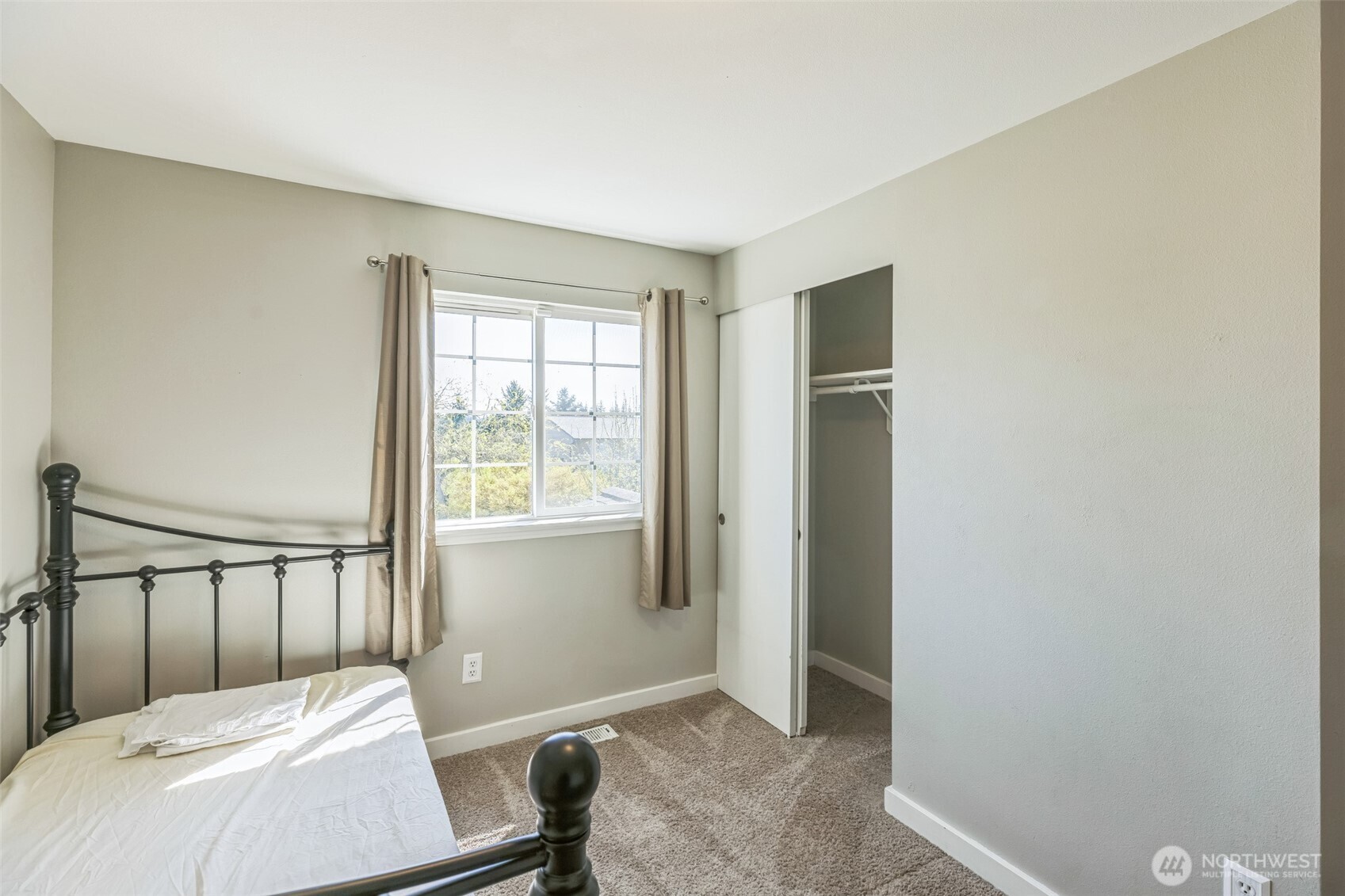 27828 74th Avenue NW, Stanwood, WA 98292-5954