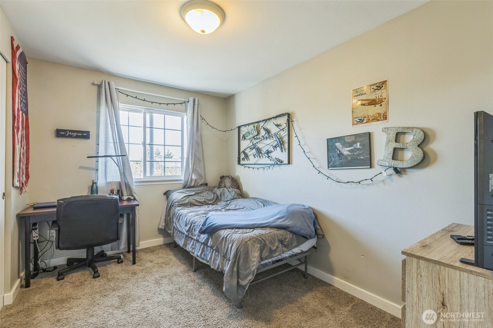 27828 74th Avenue NW, Stanwood, WA 98292-5954