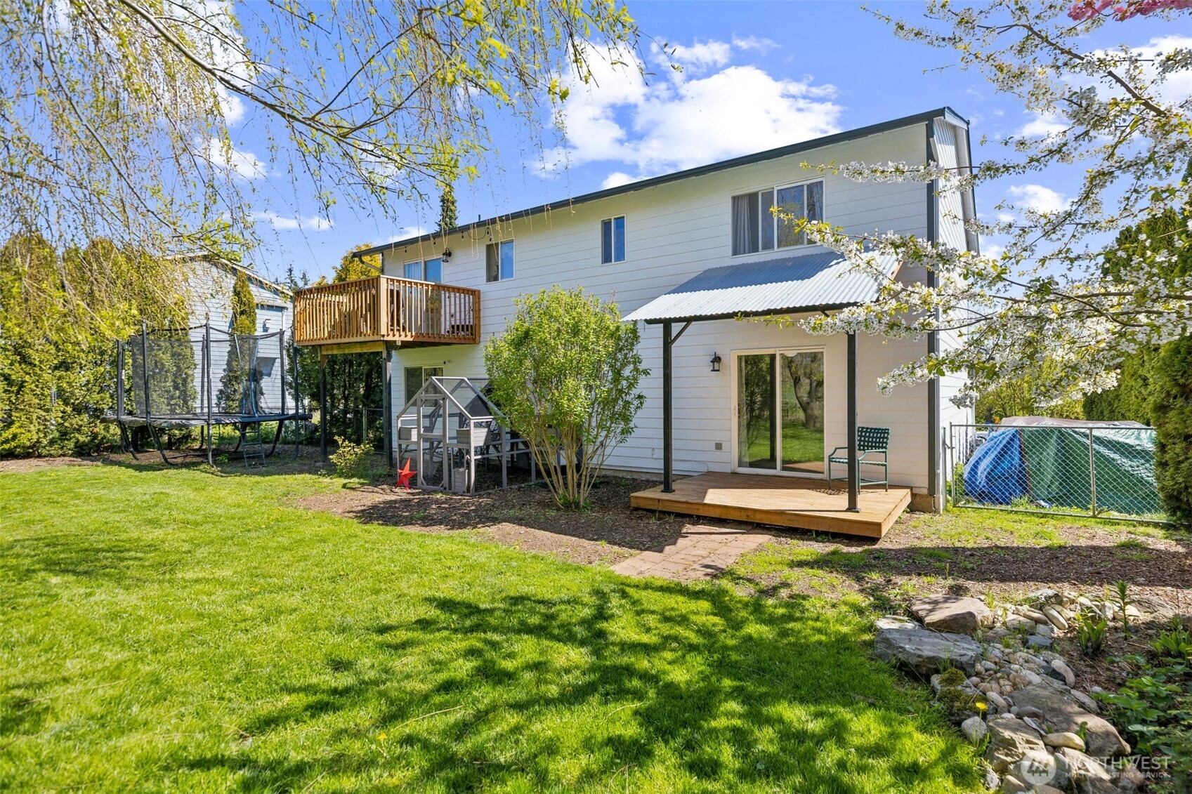 27828 74th Avenue NW, Stanwood, WA 98292-5954