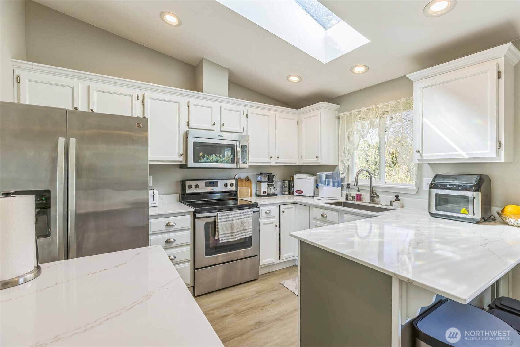 27828 74th Avenue NW, Stanwood, WA 98292-5954