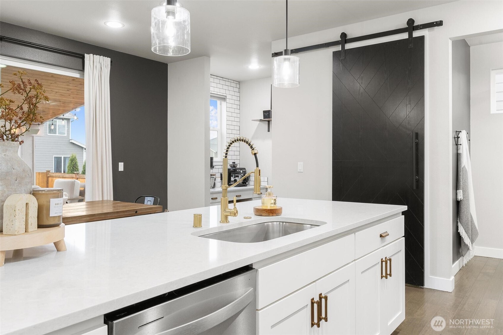 8218 37th Place NE, Marysville, WA 98270