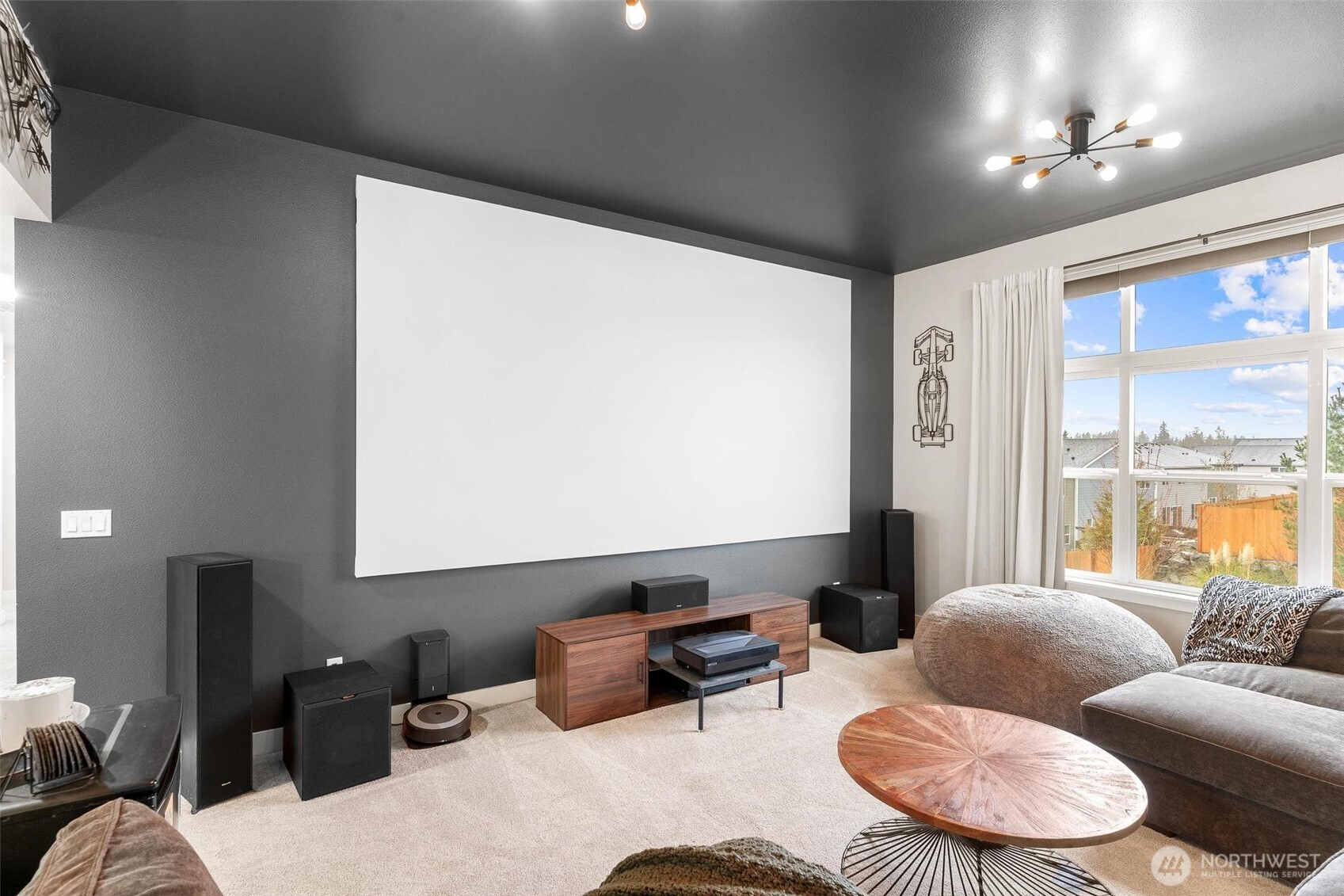 8218 37th Place NE, Marysville, WA 98270