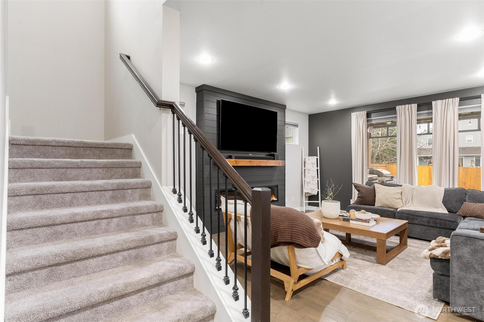 8218 37th Place NE, Marysville, WA 98270