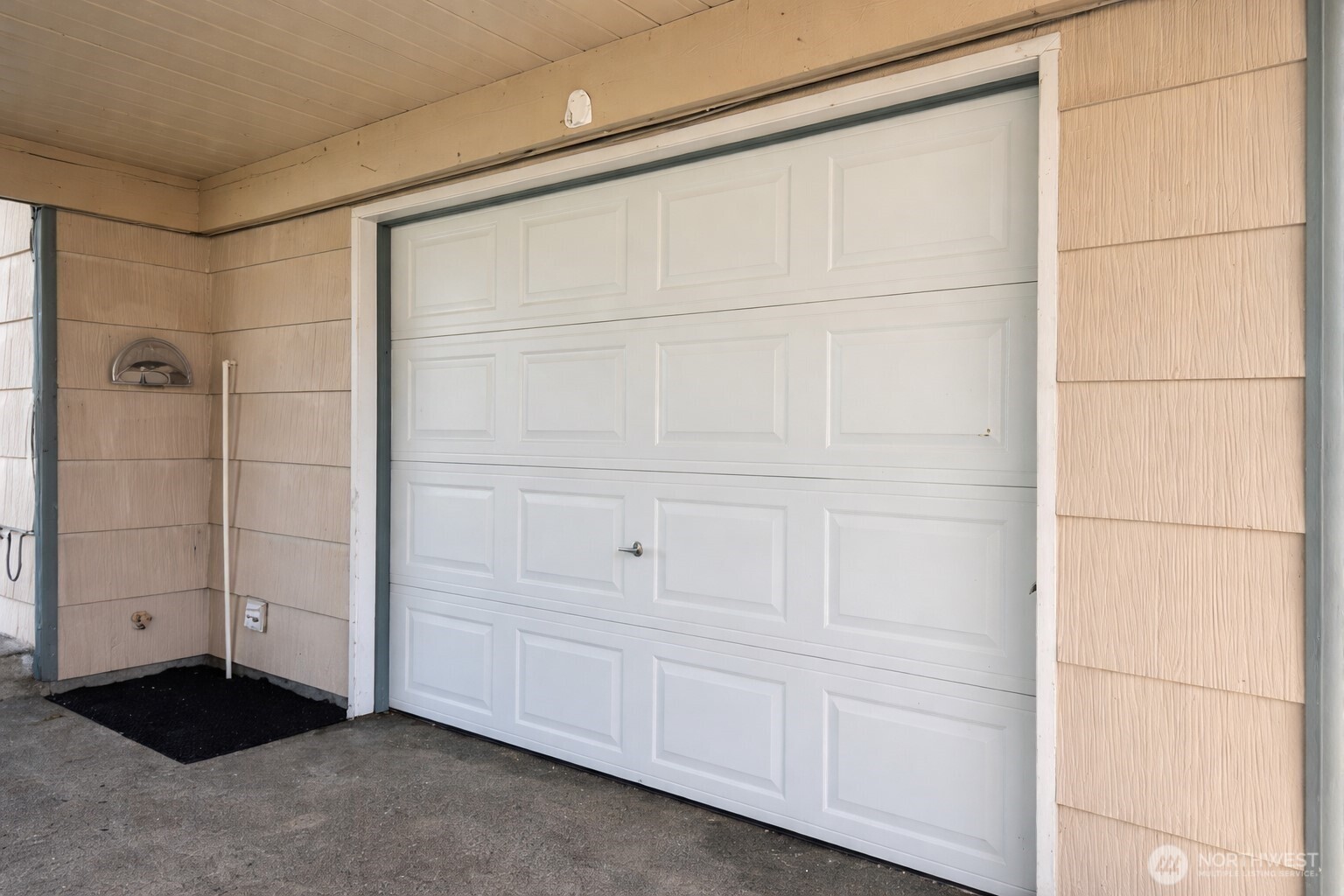 860 111th Street S, Tacoma, WA 98444