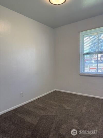 860 111th Street S, Tacoma, WA 98444 - Photo 10