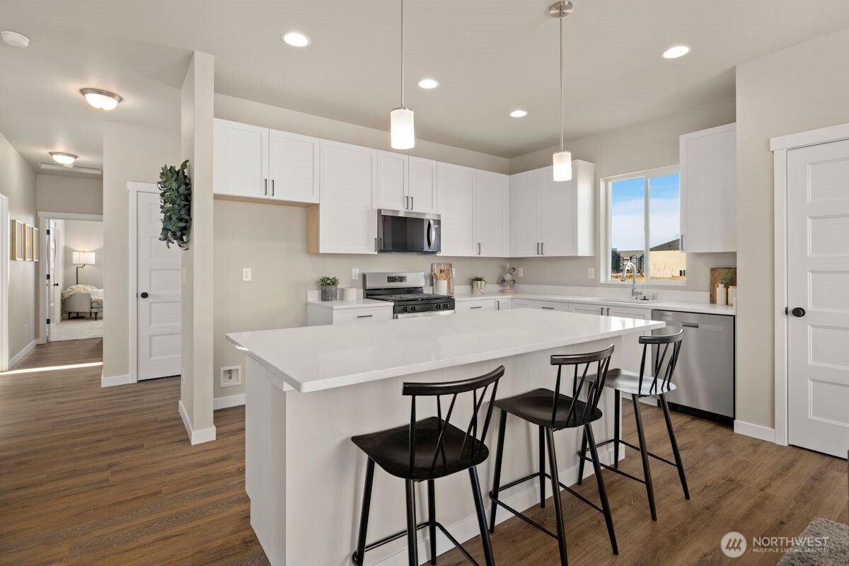 2141 169th Street NE, Marysville, WA 98271