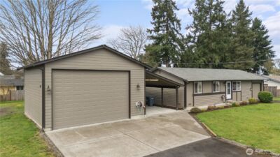 1703 4th Avenue NW, Puyallup, WA 98371