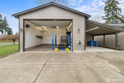 1703 4th Avenue NW, Puyallup, WA 98371 - Photo 4