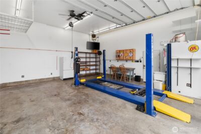 1703 4th Avenue NW, Puyallup, WA 98371 - Photo 8