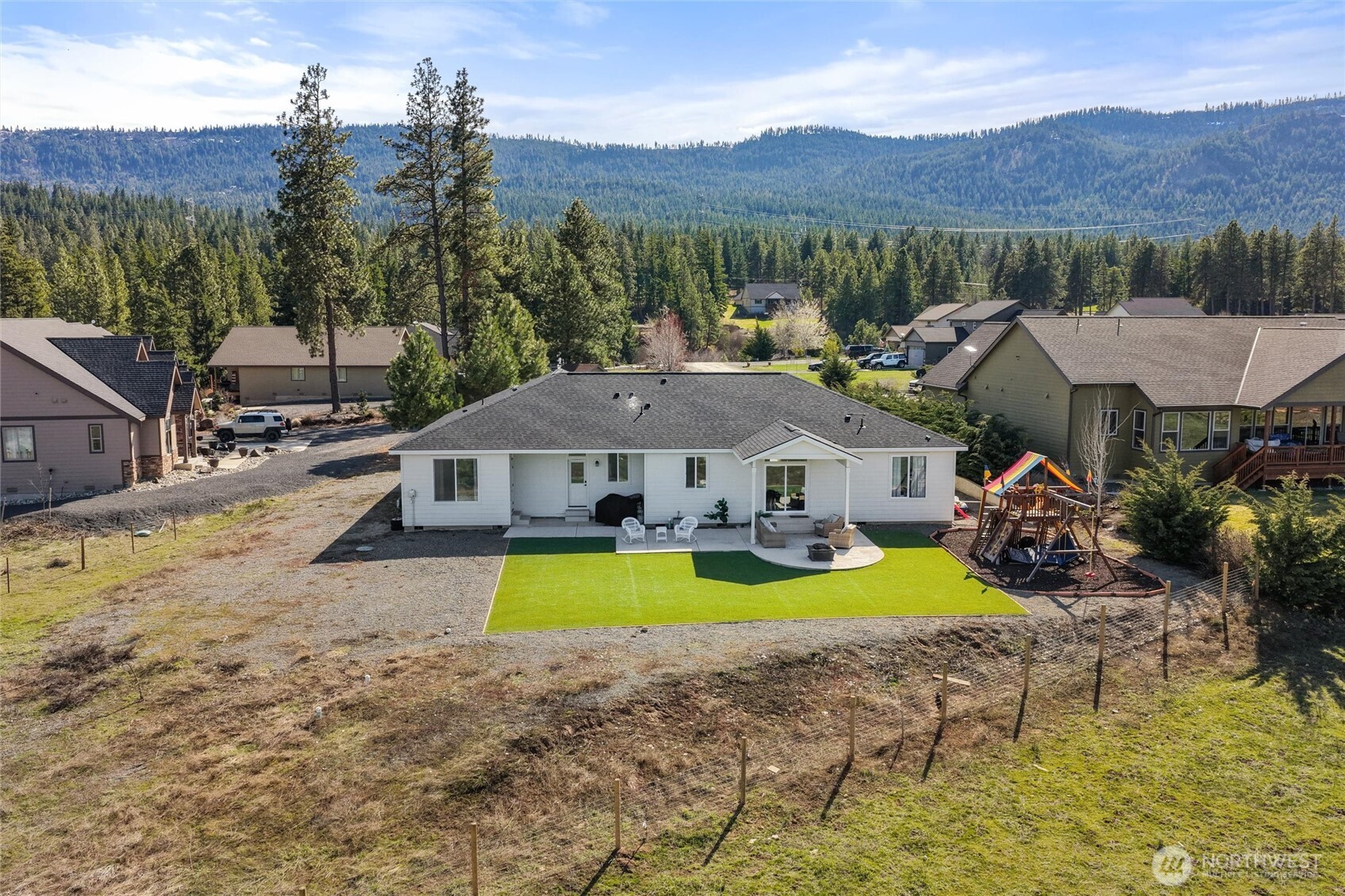 429 Dakota Heights Drive , Cle Elum, WA 98922