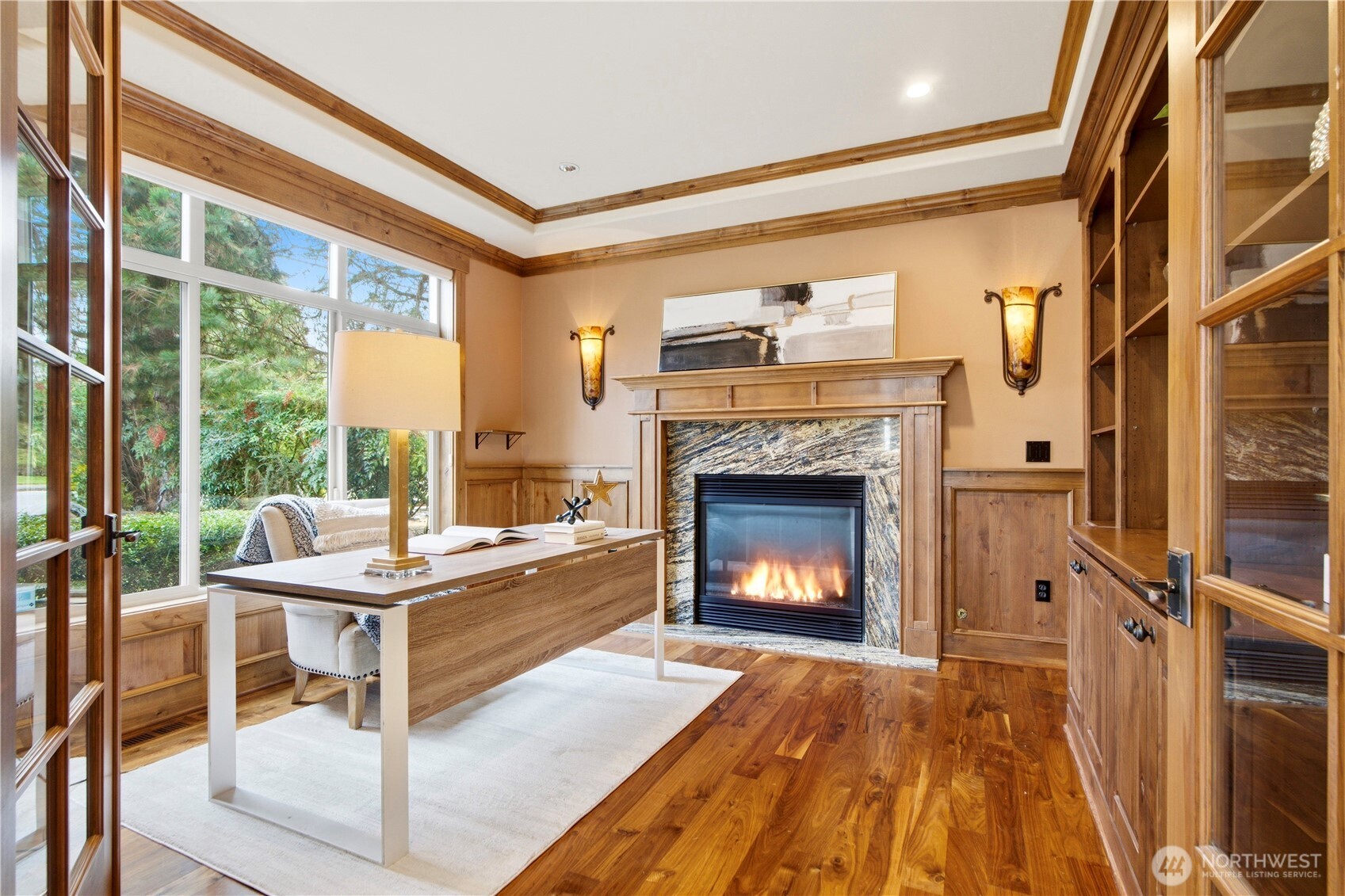 217 7th Avenue W, Kirkland, WA 98033