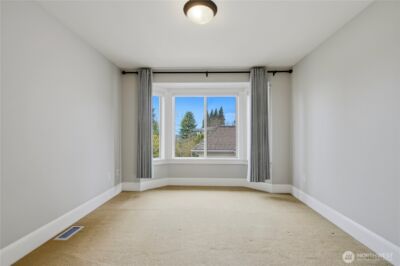 217 7th Avenue W, Kirkland, WA 98033 - Photo 29