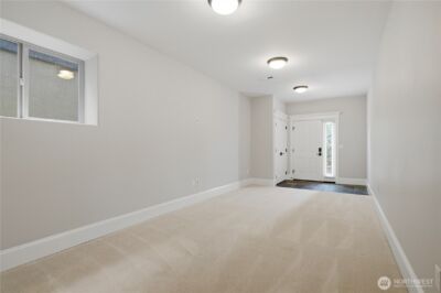217 7th Avenue W, Kirkland, WA 98033 - Photo 30