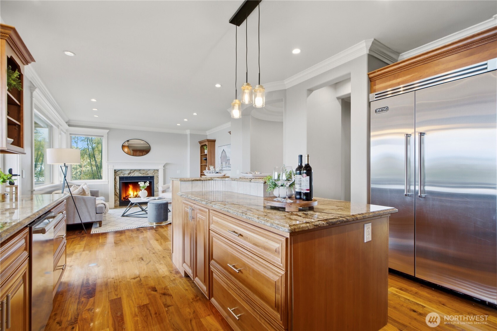 217 7th Avenue W, Kirkland, WA 98033