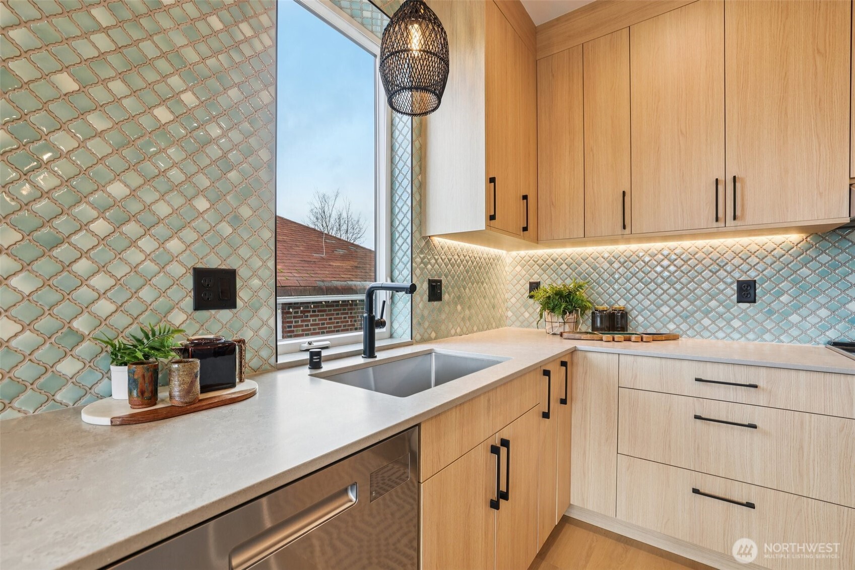 2628 58th Avenue SW, Seattle, WA 98116