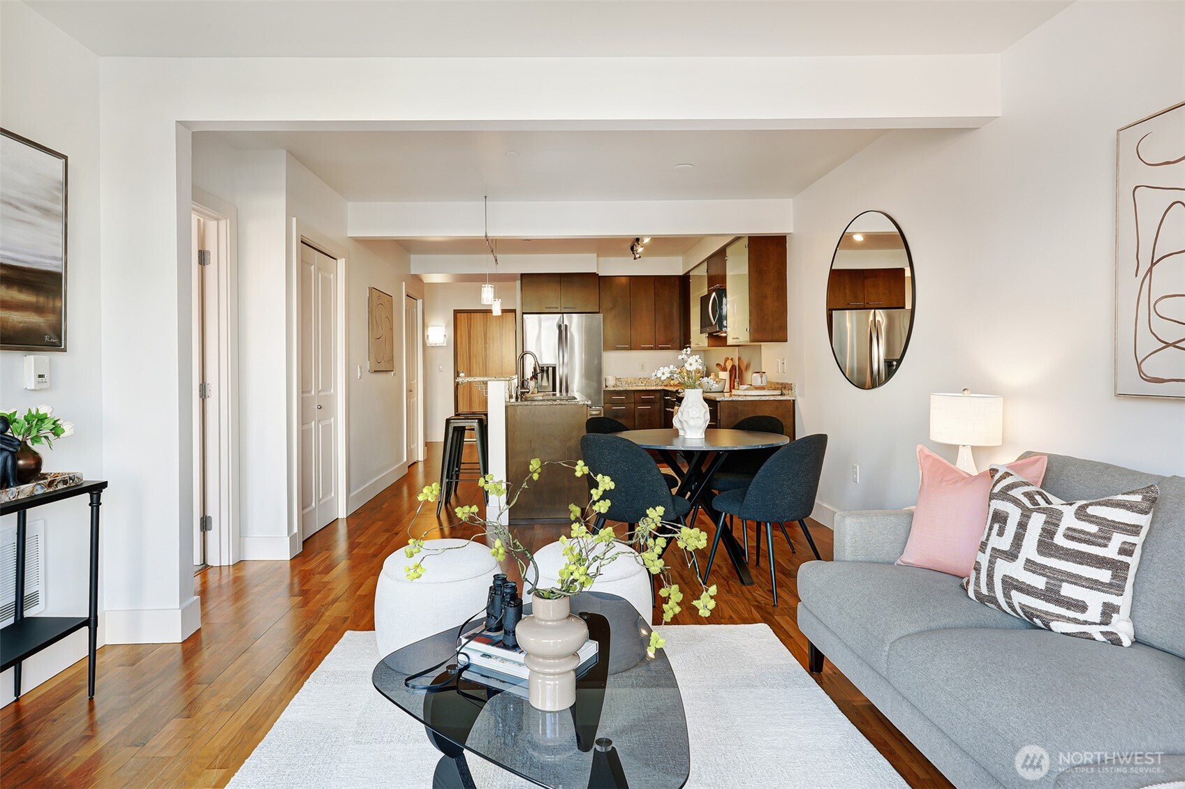 159 Denny Way #406, Seattle, WA 98109-4490