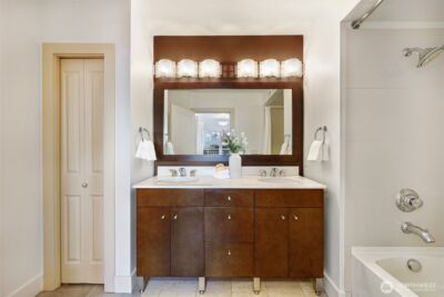 159 Denny Way #406, Seattle, WA 98109-4490 - Photo 25