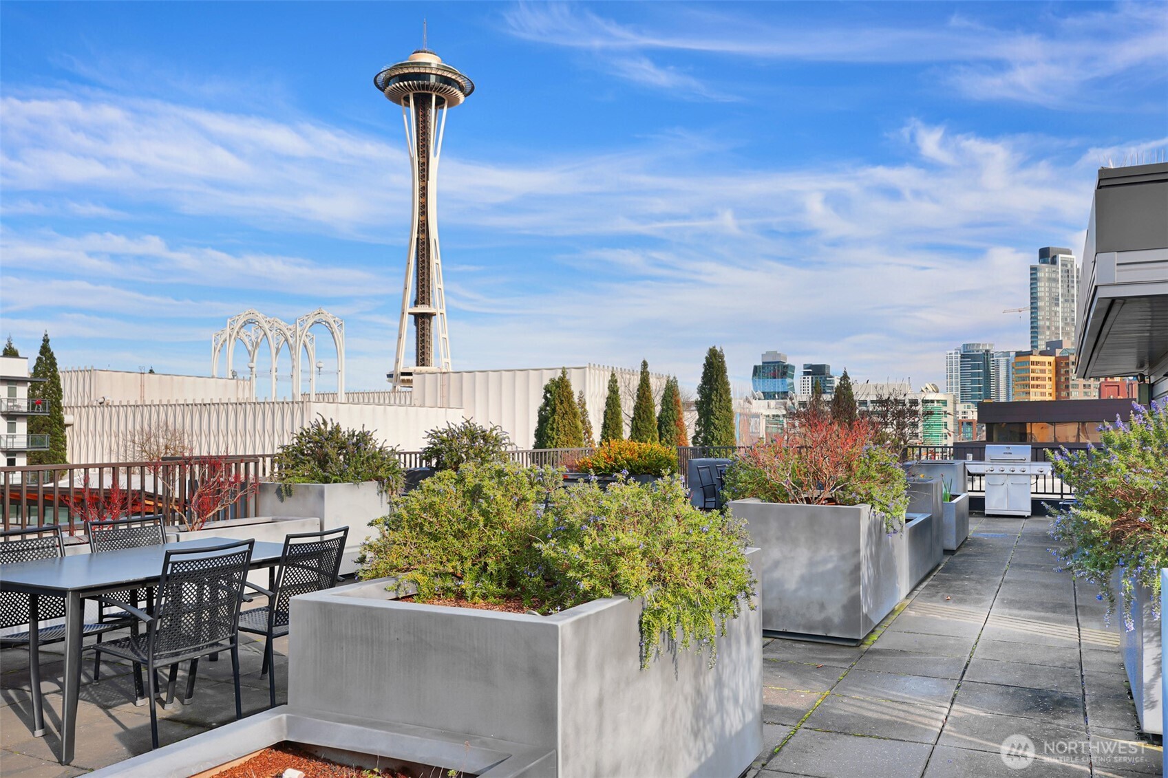 159 Denny Way #406, Seattle, WA 98109-4490
