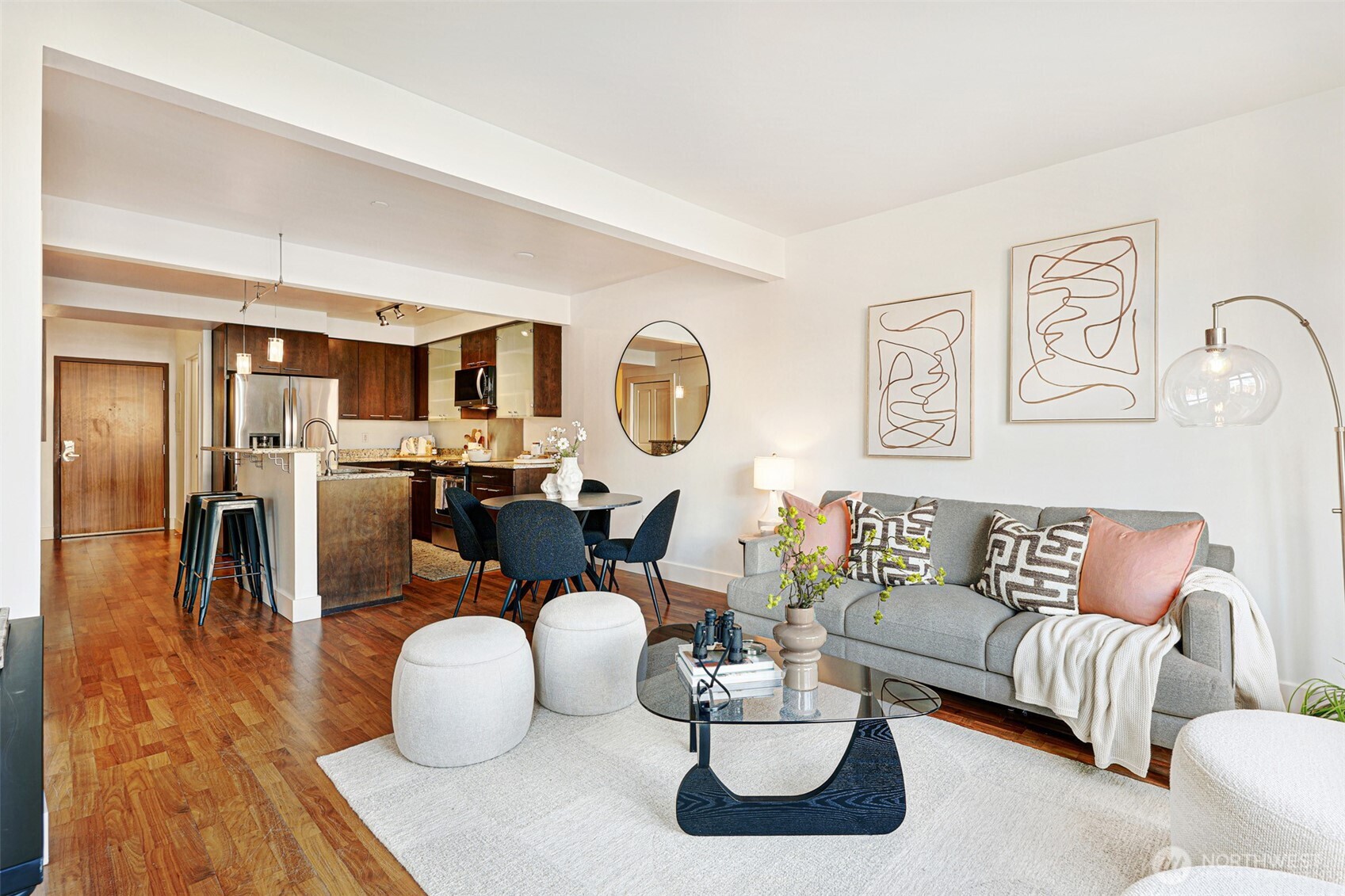 159 Denny Way #406, Seattle, WA 98109-4490