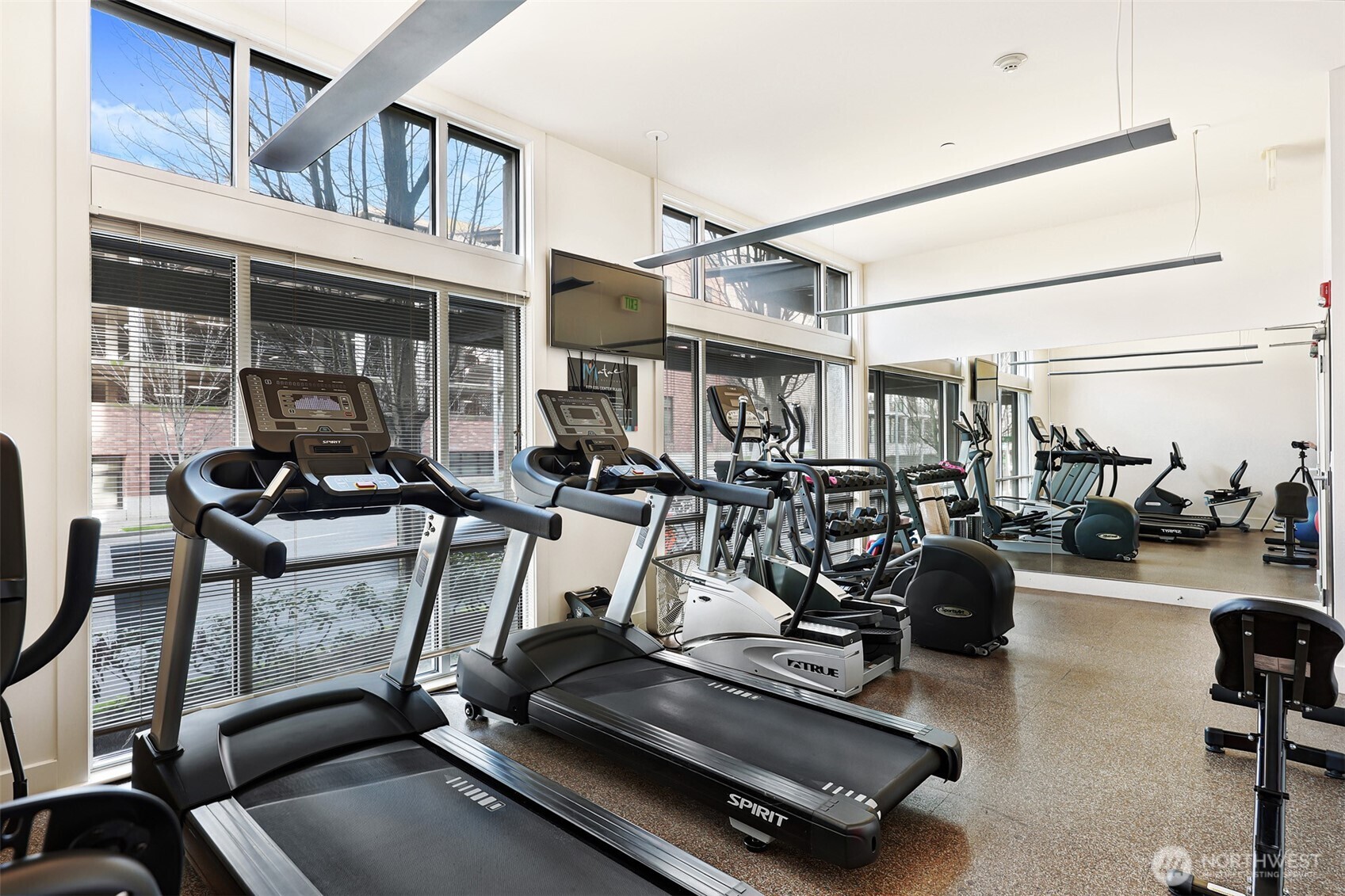 159 Denny Way #406, Seattle, WA 98109-4490