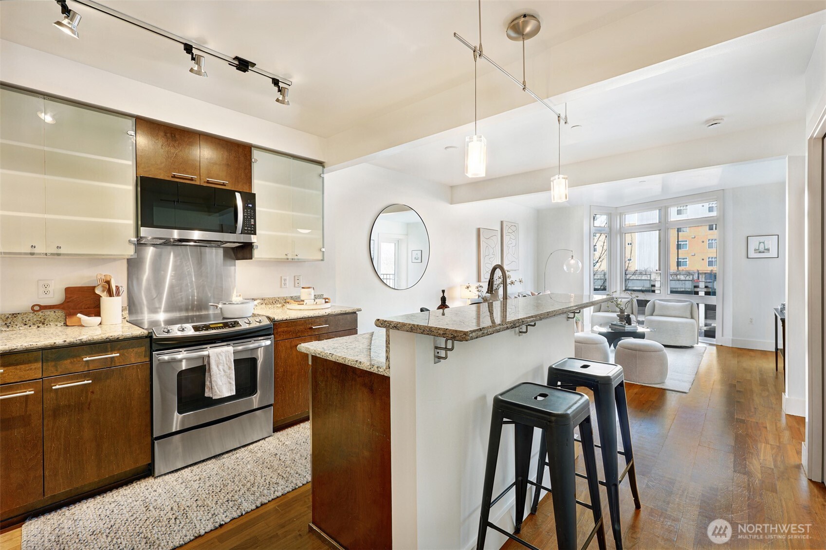 159 Denny Way #406, Seattle, WA 98109-4490