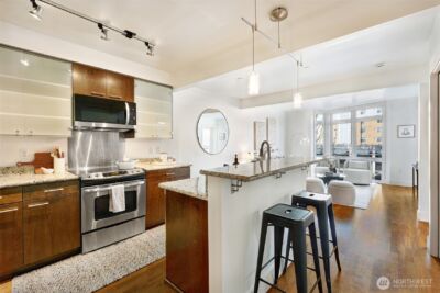 159 Denny Way #406, Seattle, WA 98109-4490 - Photo 5