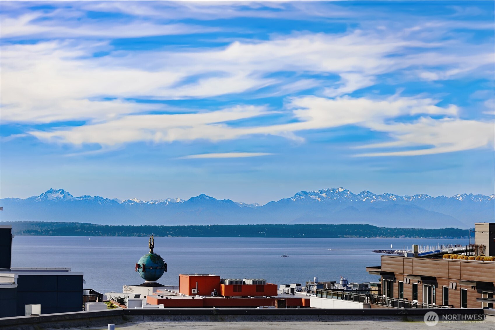 159 Denny Way #406, Seattle, WA 98109-4490