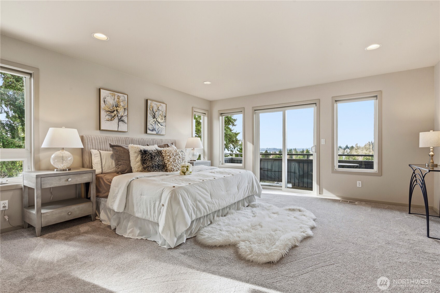 11121 NE 91st Lane , Kirkland, WA 98033