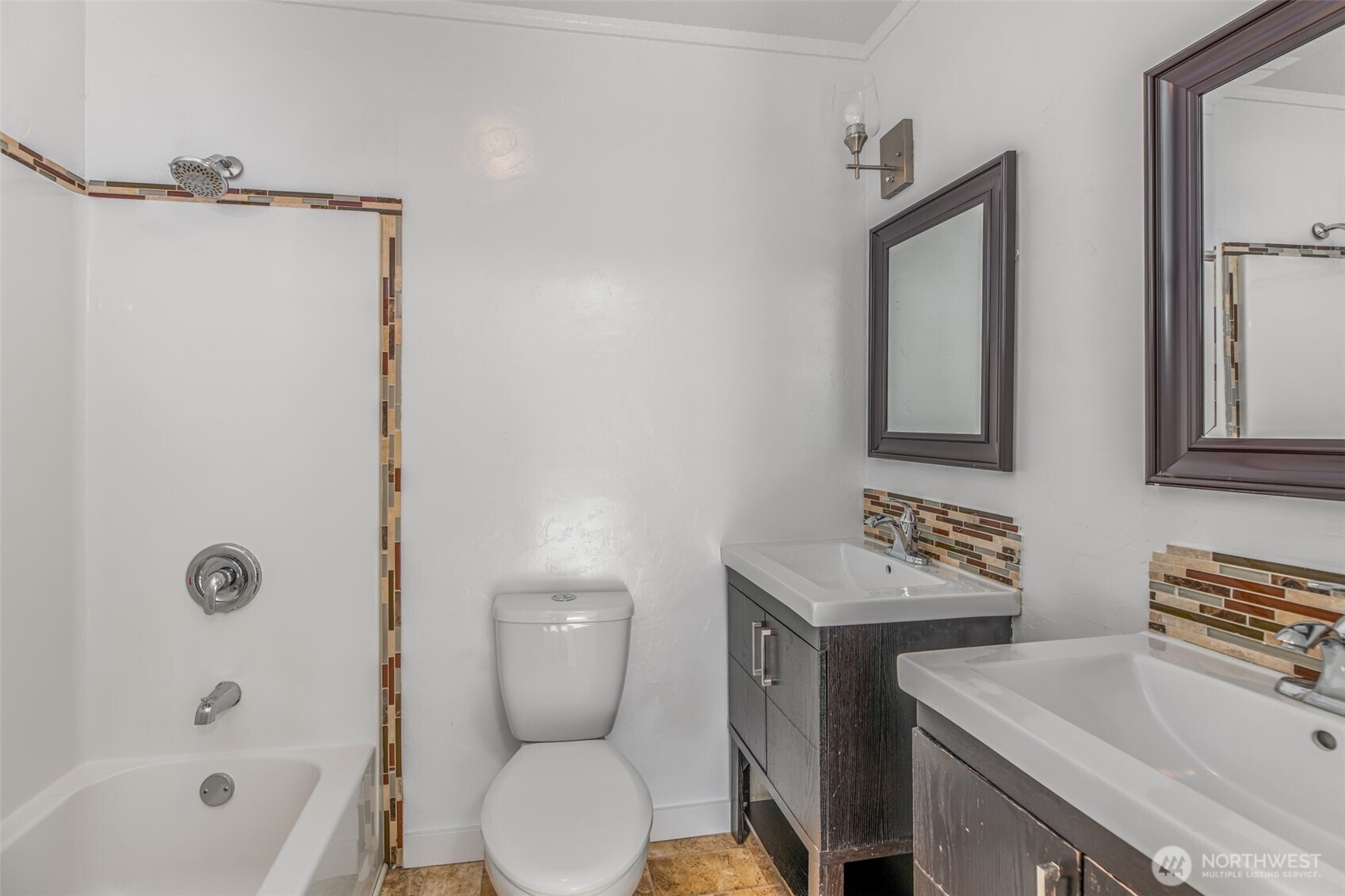 7051 S 125th Street , Seattle, WA 98178-4333